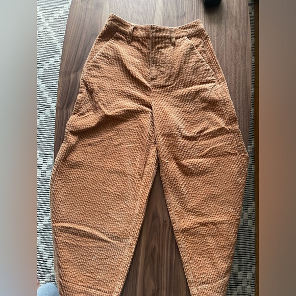 Icone pants - Picture 2 of 10
